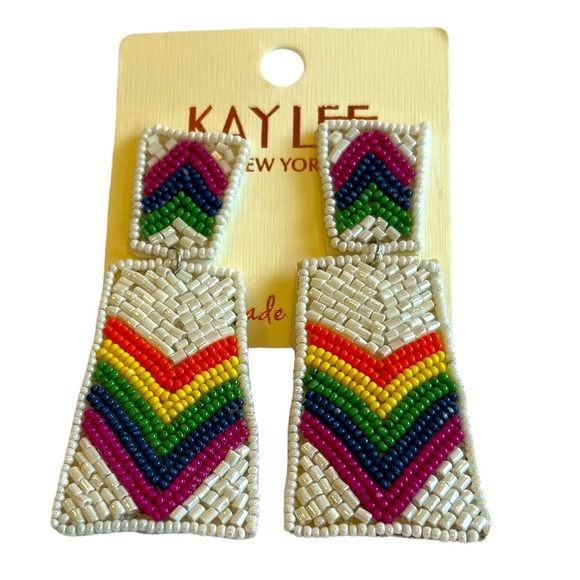 Charlie Chevron Rainbow 🌈 Seed Bead Earrings NWT - Picture 4 of 9